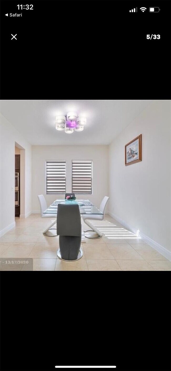 Building Photo - 11795 Waterway Cir