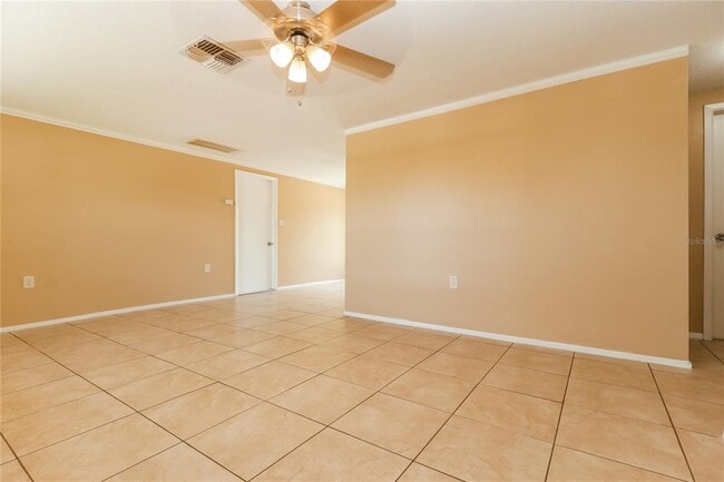 Building Photo - 1753 Kenilworth St