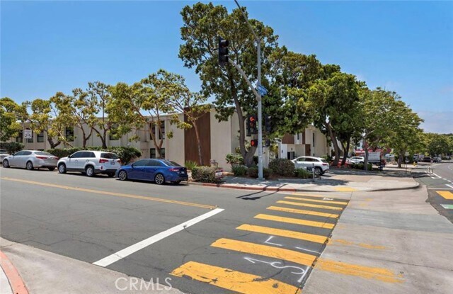 Building Photo - 6679 Linda Vista Rd