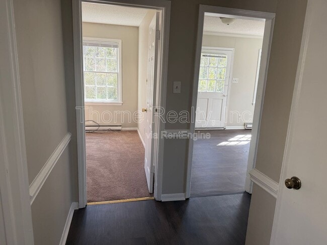 Building Photo - 1401 Dogwood Ave