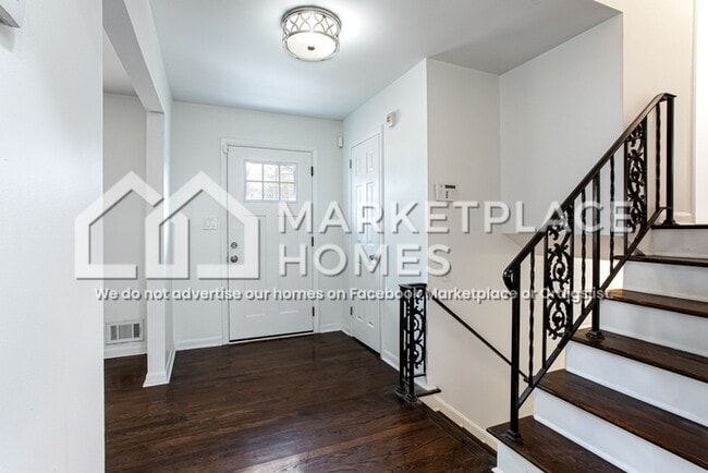 Building Photo - 2795 Pendant Pl