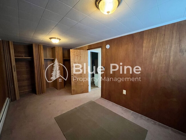 Building Photo - 755 9th St