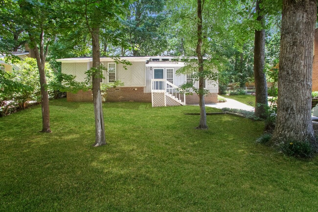 Primary Photo - 112 Wateroak Dr