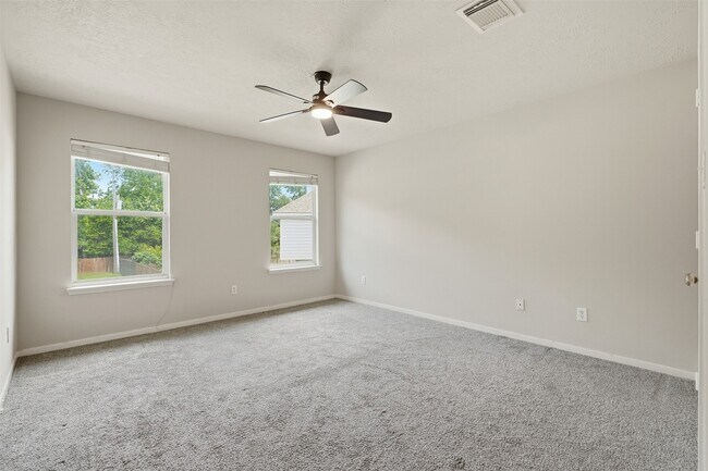 Building Photo - 22914 Breton Point Dr