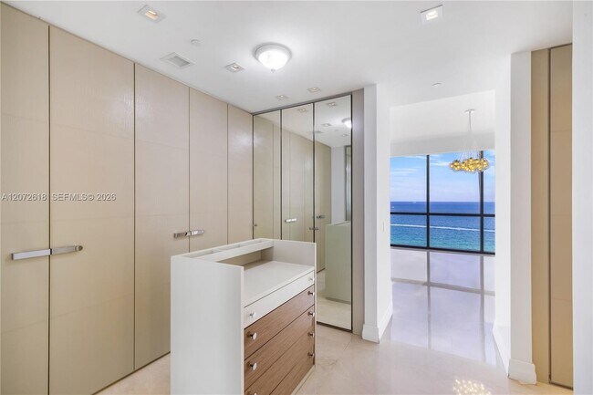 Building Photo - 17749 Collins Ave