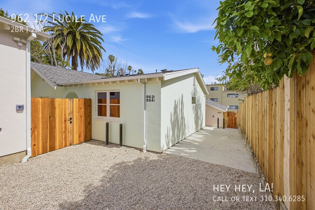 Building Photo - 962 1/2 Lucile Ave-