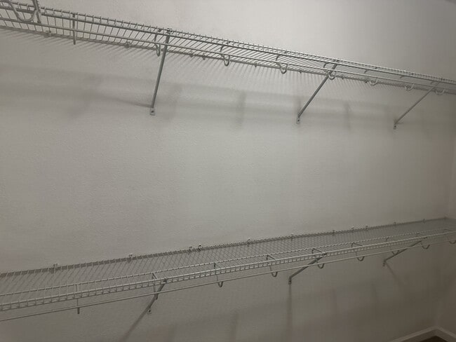 Building Photo - 3904 Purple Finch Ln