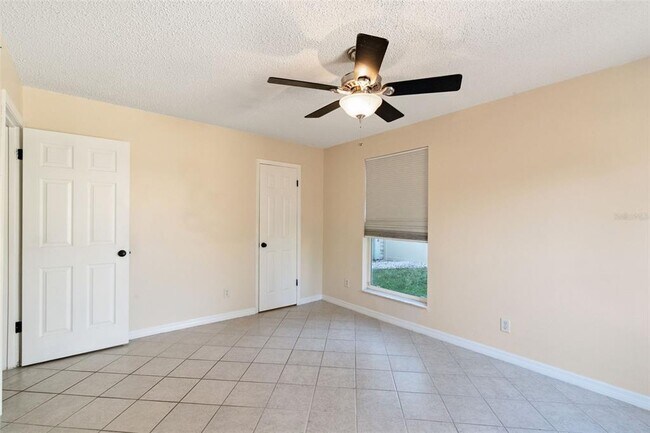 Building Photo - 1716 Lafayette Ct