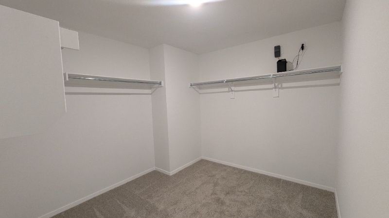 Building Photo - 1405 E Latium St