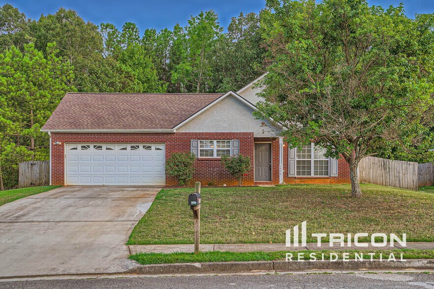 Building Photo - 1476 Steam Engine Way NE