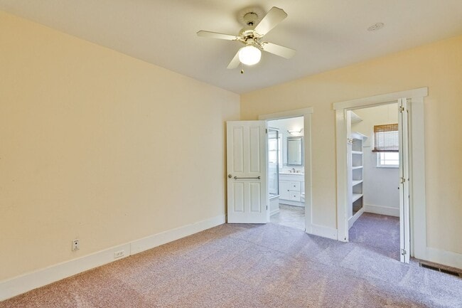 Building Photo - Single Family 3 Bed 2 Bath House in Santa ...