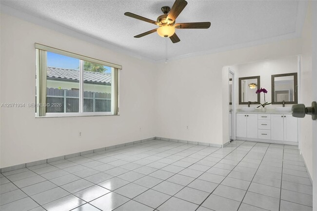 Building Photo - 9031 SW 11th St