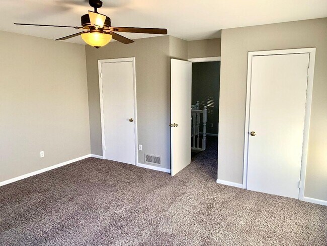 Building Photo - Spacious 4-Bedroom Home in Berkeley – Grea...