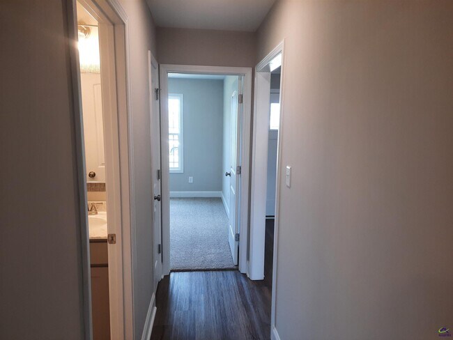 Building Photo - 312 Weston Dr