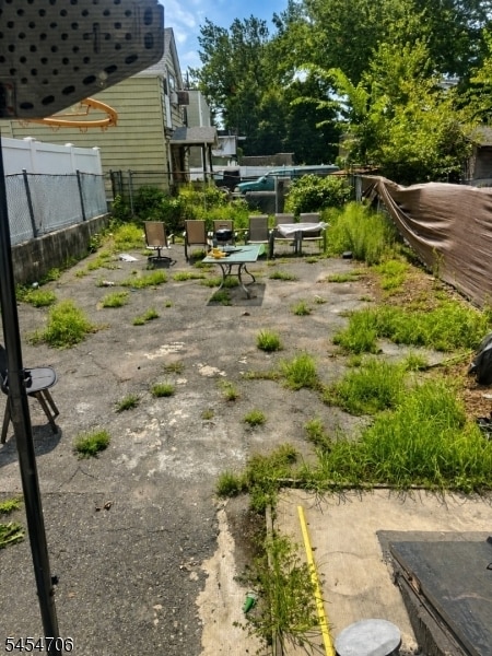 Building Photo - 308 7th Ave W