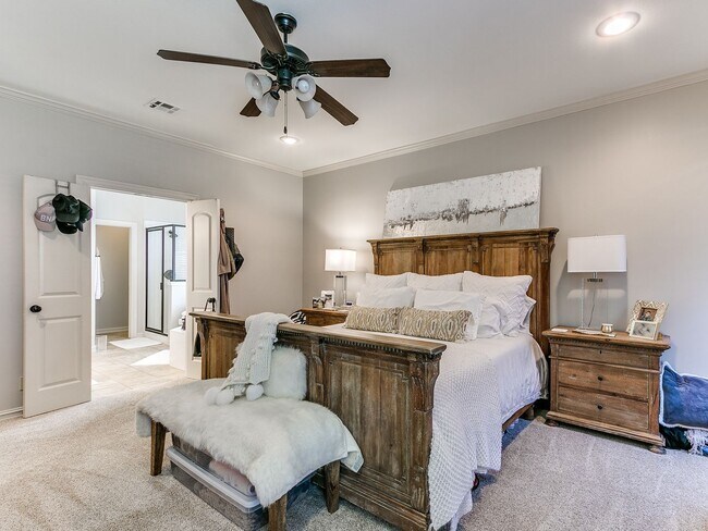 Building Photo - Gorgeous 2 Story Home In Bixby Schools!