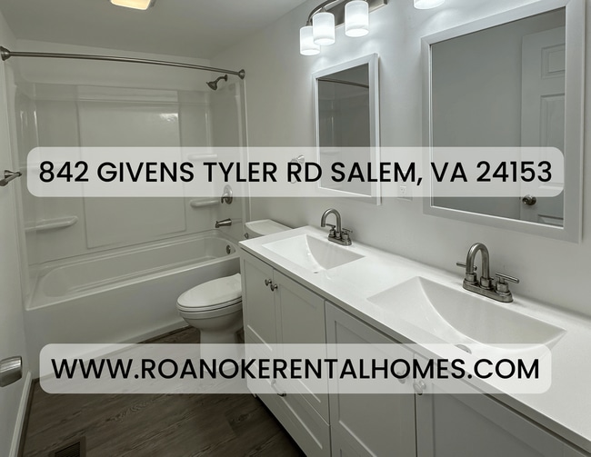 Building Photo - 842 Givens Tyler Rd