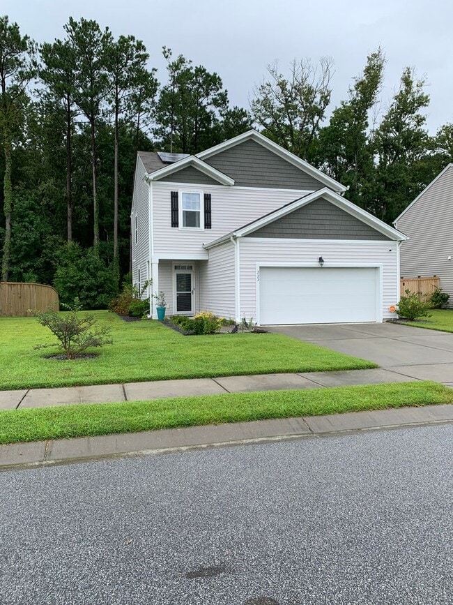 Building Photo - Wonderful Moncks Corner Home!