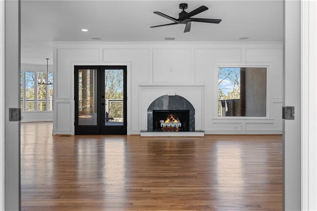 Building Photo - 350 Kelson Dr NW