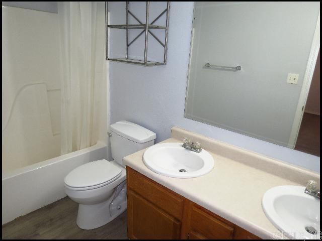 Building Photo - 13825 Ridgecrest Dr