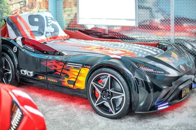 Building Photo - 9016 Sommerset Hills Dr