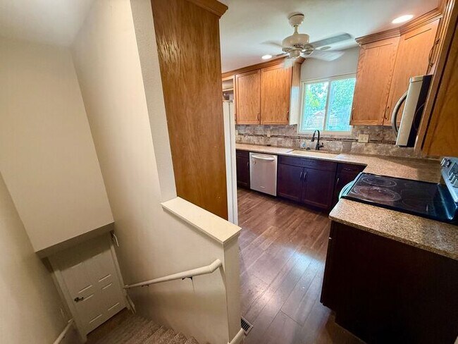 Building Photo - Conveniently Located 2 Bed, 2 Bath + 2 Bonus Rooms in Greeley