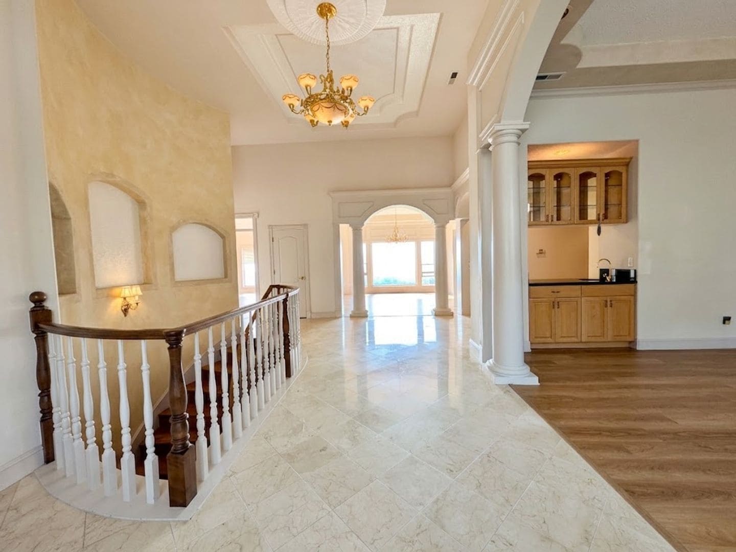 Building Photo - 3014 NW Chapin Dr