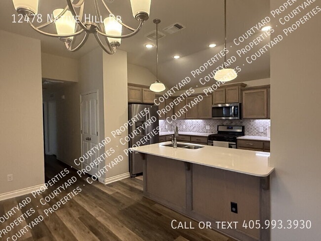 Building Photo - 12478 Native Hill Dr