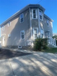 Building Photo - 1809 Cranston St