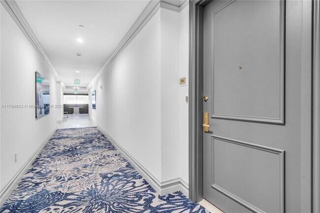 Building Photo - 500 SE Mizner Blvd