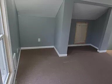 upstairs bed - 2004 Clay St