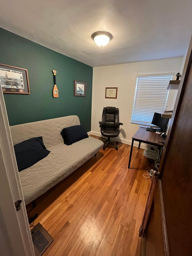 Building Photo - 4200 Geneva St