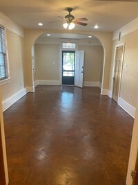 Building Photo - 2BD/1BA Shotgun in MidCity