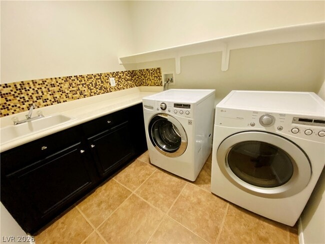 Building Photo - 7621 Port Orchard Ave