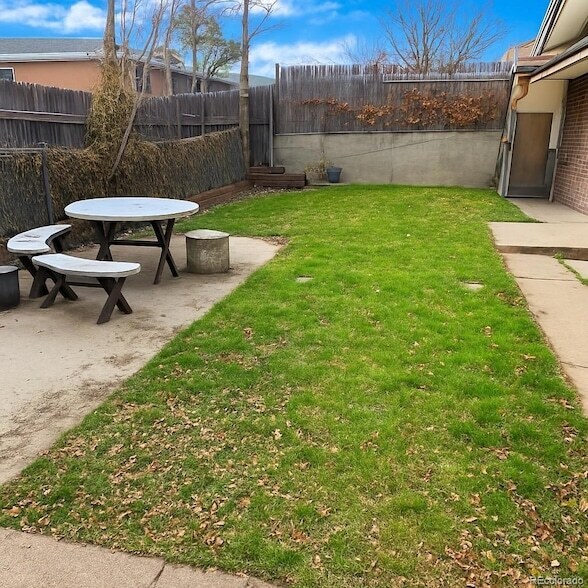 Building Photo - 5418 S Huron St