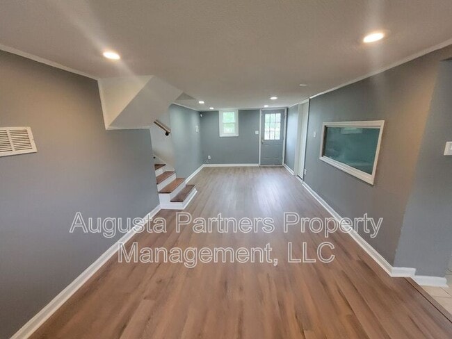 Building Photo - 3513 Wyevale Dr