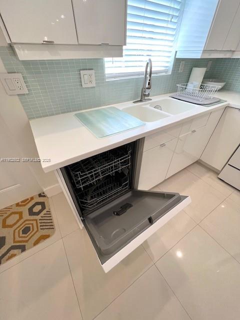 Building Photo - 1125 99th St