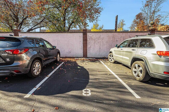 Building Photo - 2412 2nd Ave N