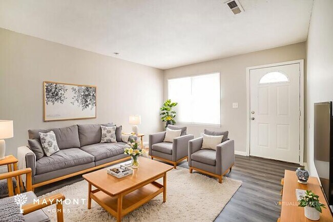 Building Photo - Cozy 3-bedroom Home in Center Point, AL