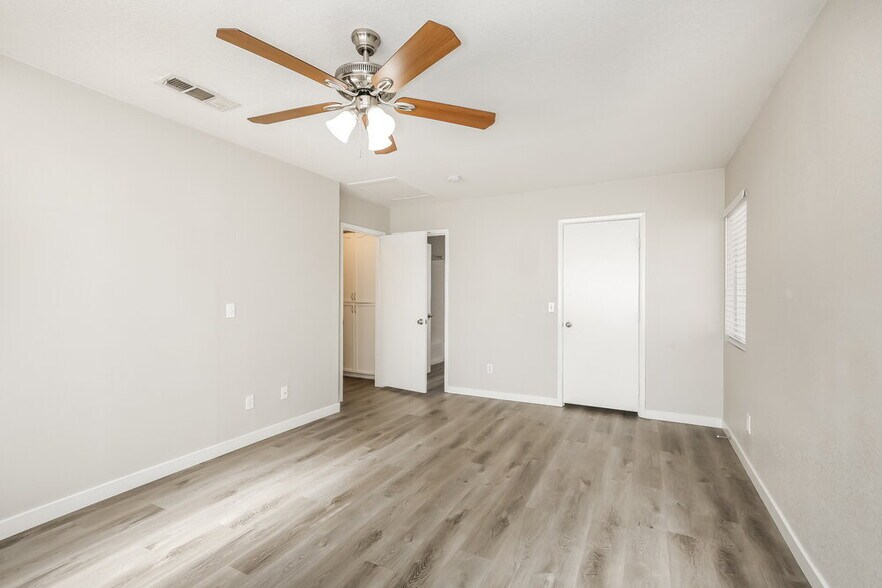 Building Photo - 3440 Yorkminster St