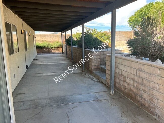 Building Photo - 3 Bedroom Home For Rent in Yermo Calico La...