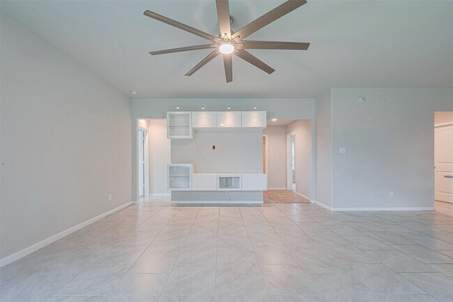 Building Photo - 3010 Veeder Pass Ln