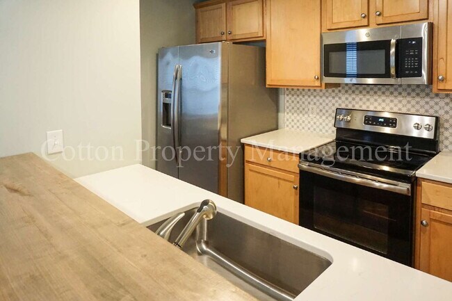Building Photo - 2310 Wrightsville Ave