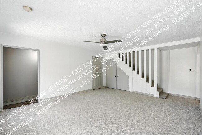 Building Photo - 1745 Crystal Way