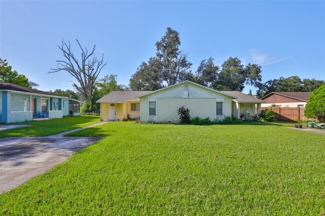 Building Photo - 11507 Valencia Dr