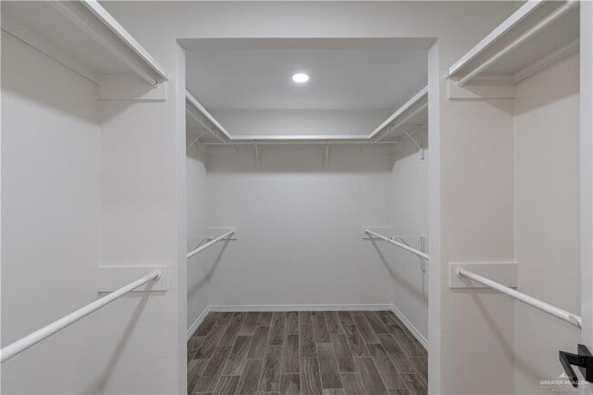 Building Photo - 3602 Ida Dr