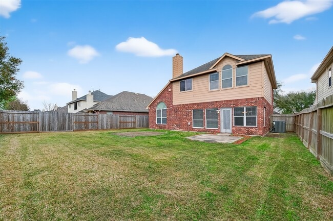 Building Photo - 2914 Laurel Brook Ln