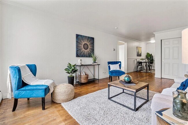 Building Photo - Sunny Corner Condo in the Heart of Capitol Hill | 2 Bed • 2 Bath • 795 Sq. Ft.