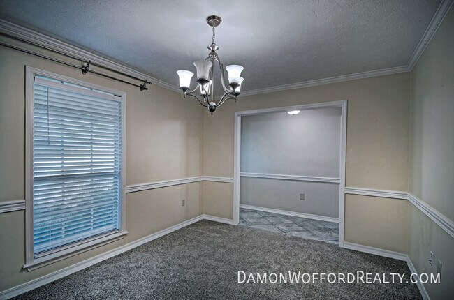 Building Photo - 502 Pelahatchie Shore Dr