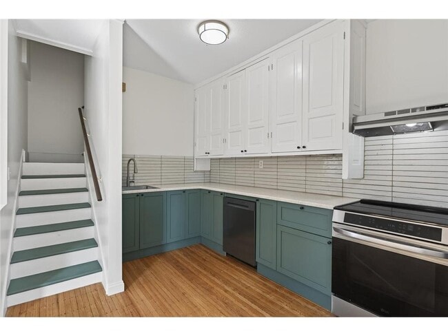 Building Photo - 2210 Colfax Ave South